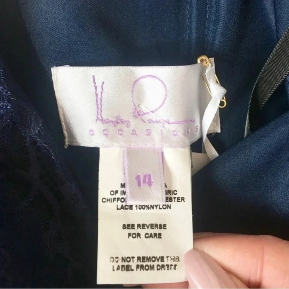 NWT Hayley Paige Occasions Navy Lace Mini Dress - Picture 4 of 6